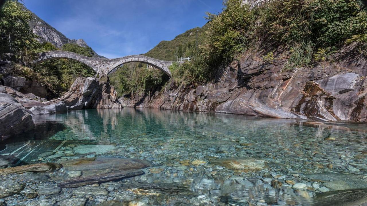 Lungolago Rosso Locarno Buitenkant foto
