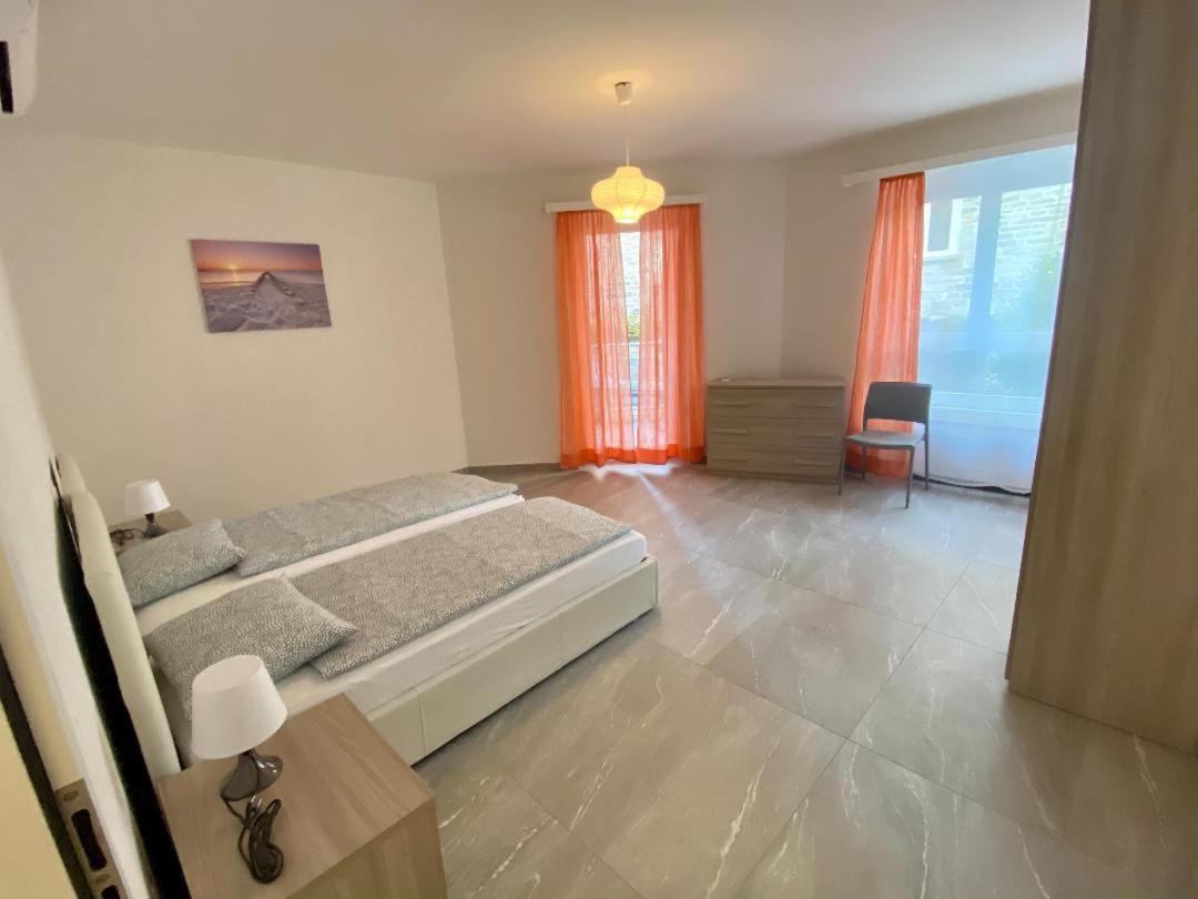 Lungolago Rosso Appartement Locarno Buitenkant foto